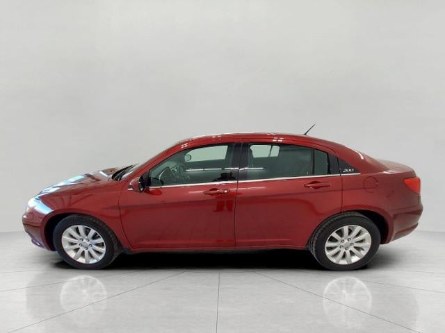 2012 Chrysler 200 4dr Sdn Touring