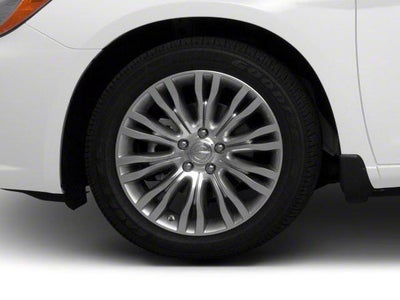 2012 Chrysler 200 4dr Sdn Touring