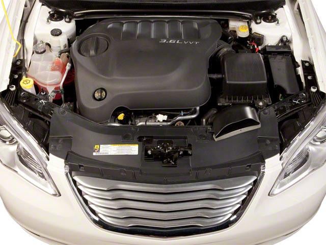 2012 Chrysler 200 4dr Sdn Touring