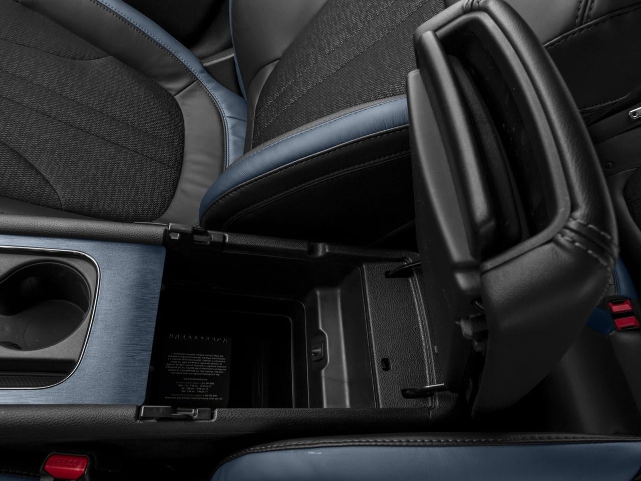 2016 Chrysler 200 4dr Sdn Touring FWD