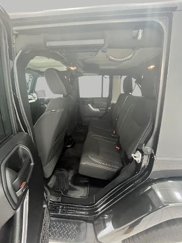 2015 Jeep Wrangler Unlimited 4WD 4dr Sahara