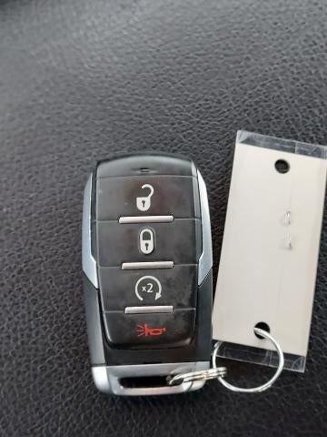 2021 RAM 1500 Big Horn 4x4 Crew Cab 5'7" Box