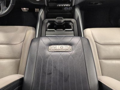 2022 RAM 1500 Limited 4x4 Crew Cab 5'7" Box