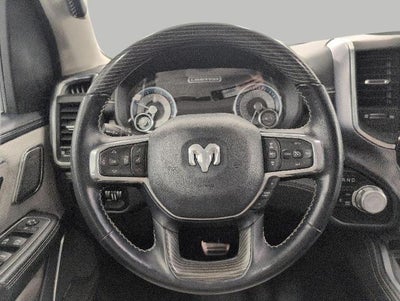 2022 RAM 1500 Limited 4x4 Crew Cab 5'7" Box