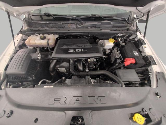 2022 RAM 1500 Limited 4x4 Crew Cab 5'7" Box