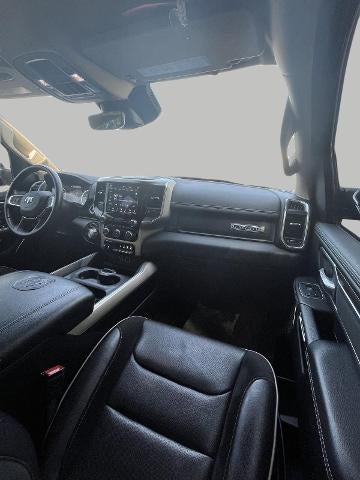 2021 RAM 1500 Laramie 4x4 Crew Cab 5'7" Box