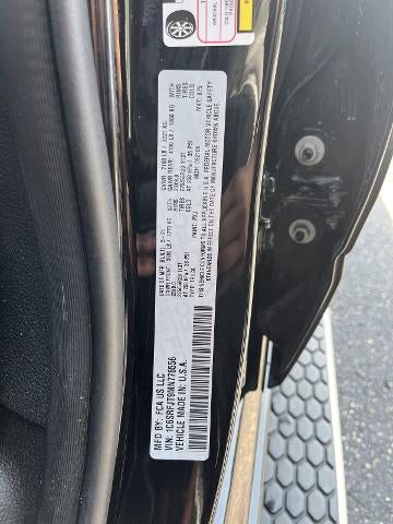 2021 RAM 1500 Laramie 4x4 Crew Cab 5'7" Box