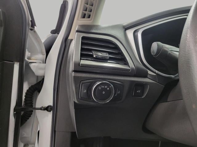 2016 Ford Fusion 4dr Sdn SE FWD