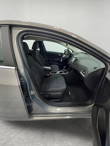 2017 Chevrolet Cruze Sedan LT (Automatic)