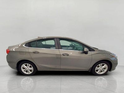 2017 Chevrolet Cruze Sedan LT (Automatic)