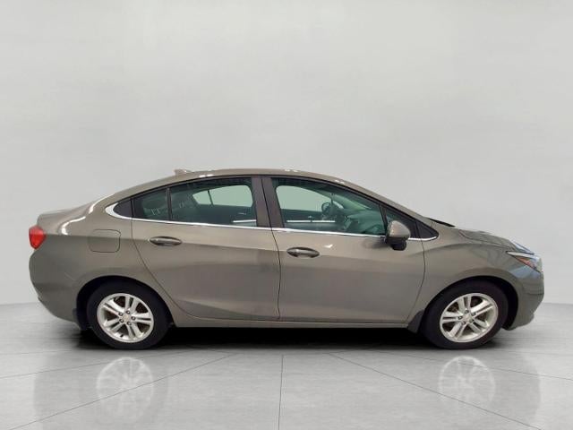 2017 Chevrolet Cruze Sedan LT (Automatic)