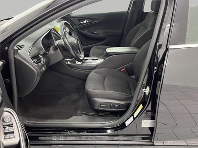2017 Chevrolet Malibu 1LT