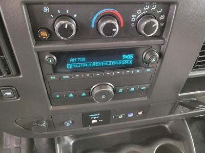 2025 Chevrolet Express Passenger 3500 Extended Wheelbase Rear-Wheel Drive 1LS