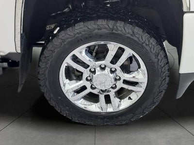 2018 Chevrolet Silverado 2500 HD Crew Cab Standard Box 4-Wheel Drive High Country