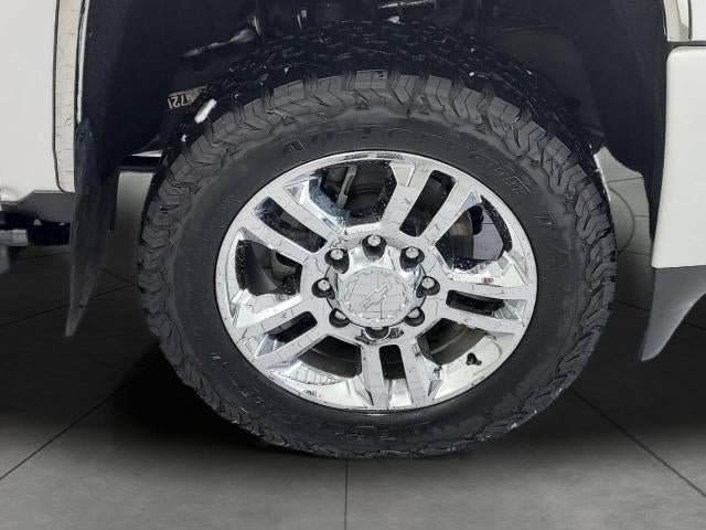 2018 Chevrolet Silverado 2500 HD Crew Cab Standard Box 4-Wheel Drive High Country