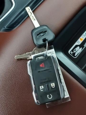 2018 Chevrolet Silverado 2500 HD Crew Cab Standard Box 4-Wheel Drive High Country