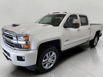 2018 Chevrolet Silverado 2500 HD Crew Cab Standard Box 4-Wheel Drive High Country