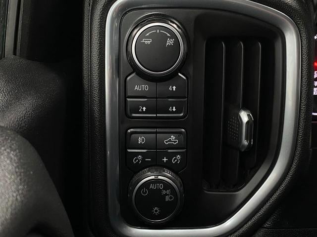2019 Chevrolet Silverado 1500 Double Cab Standard Box 4-Wheel Drive RST