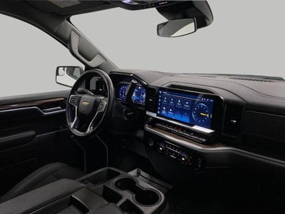 2022 Chevrolet Silverado 1500 Crew Cab Short Box 4-Wheel Drive LT 1LT