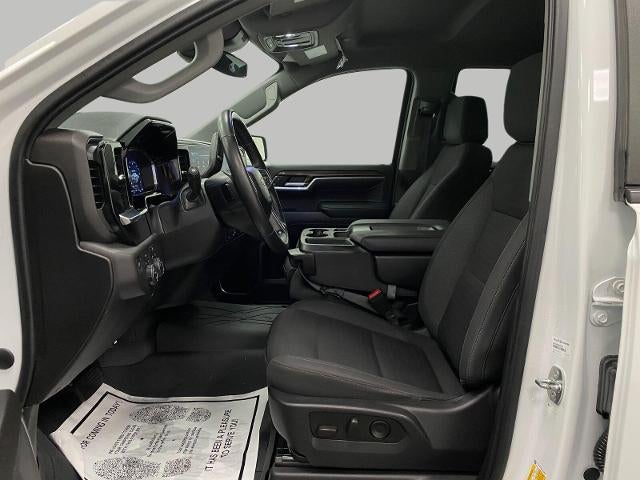 2022 Chevrolet Silverado 1500 Crew Cab Short Box 4-Wheel Drive LT 1LT