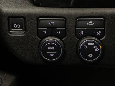 2022 Chevrolet Silverado 1500 Crew Cab Short Box 4-Wheel Drive LT 1LT