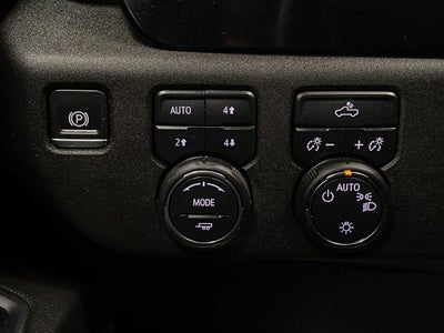2025 Chevrolet Silverado 1500 Crew Cab Standard Box 4-Wheel Drive LT