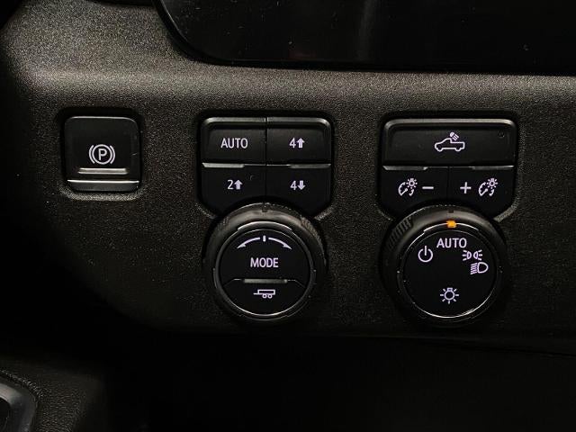 2025 Chevrolet Silverado 1500 Crew Cab Standard Box 4-Wheel Drive LT