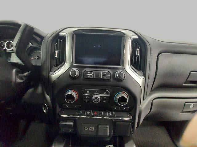 2021 Chevrolet Silverado 1500 Crew Cab Standard Box 4-Wheel Drive RST