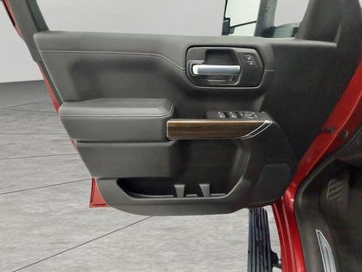 2021 Chevrolet Silverado 1500 Crew Cab Standard Box 4-Wheel Drive RST