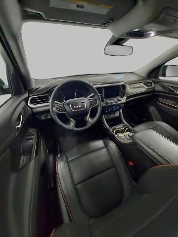 2023 GMC Acadia AWD AT4