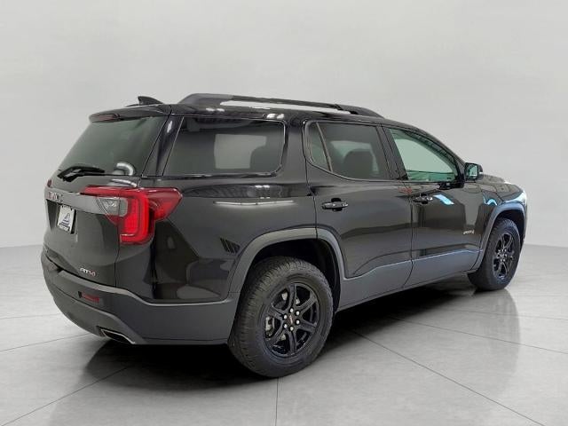 2023 GMC Acadia AWD AT4