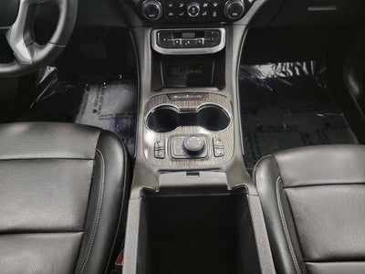 2023 GMC Acadia AWD SLT