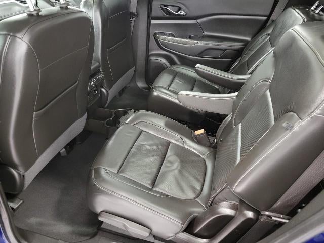 2023 GMC Acadia AWD SLT