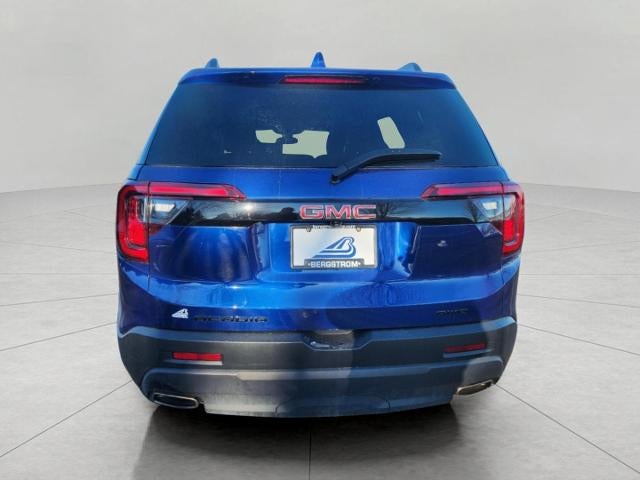 2023 GMC Acadia AWD SLT
