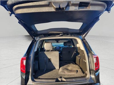 2023 GMC Acadia AWD SLT