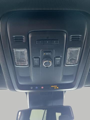 2023 GMC Yukon 4WD 4dr SLT