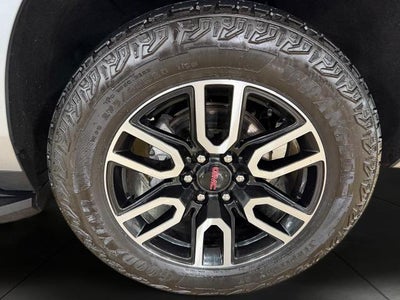 2024 GMC Yukon 4WD 4dr AT4