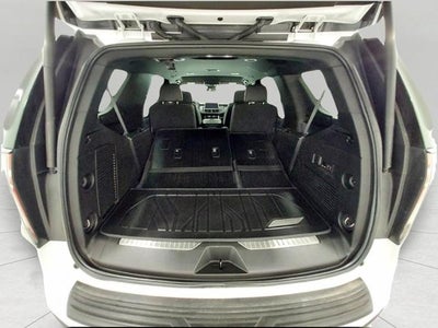 2023 Chevrolet Tahoe 4WD RST