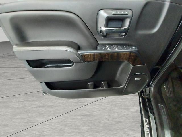 2015 GMC Sierra 2500 HD Crew Cab Standard Box 4-Wheel Drive Denali