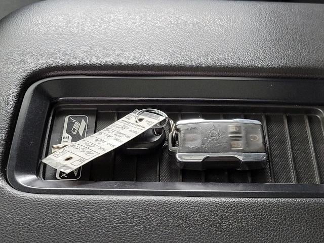 2019 GMC Sierra 3500 HD Crew Cab Standard Box 4-Wheel Drive SLT