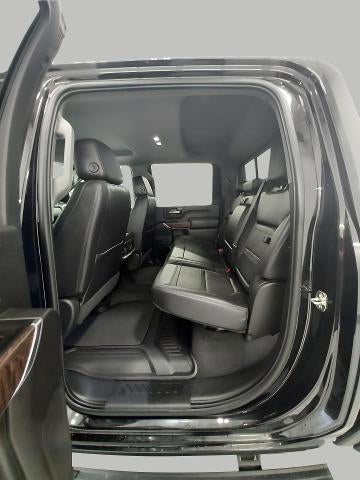 2022 GMC Sierra 3500 HD Crew Cab Standard Box 4-Wheel Drive Denali