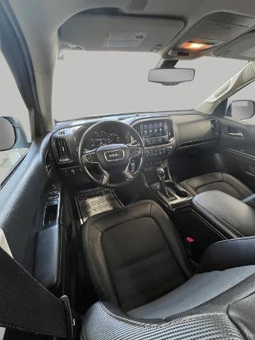 2022 GMC Canyon Crew Cab Long Box 4-Wheel Drive AT4 w/Cloth