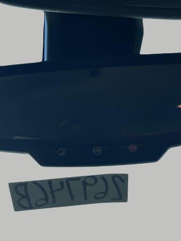2022 GMC Canyon Crew Cab Long Box 4-Wheel Drive AT4 w/Cloth