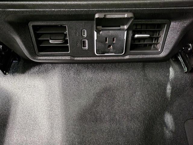 2025 GMC Sierra 1500 Double Cab Standard Box 4-Wheel Drive Elevation 3VL