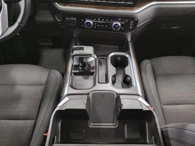 2023 GMC Sierra 1500 Crew Cab Short Box 4-Wheel Drive Elevation 3SB