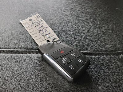 2023 GMC Sierra 1500 Crew Cab Short Box 4-Wheel Drive Elevation 3SB