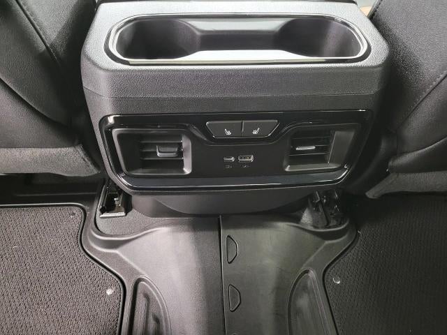 2023 GMC Sierra 1500 Crew Cab Short Box 4-Wheel Drive AT4