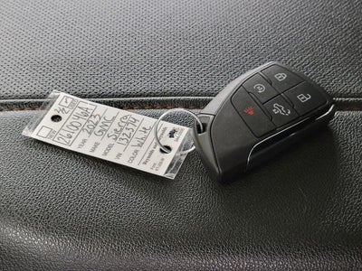 2023 GMC Sierra 1500 Crew Cab Short Box 4-Wheel Drive AT4