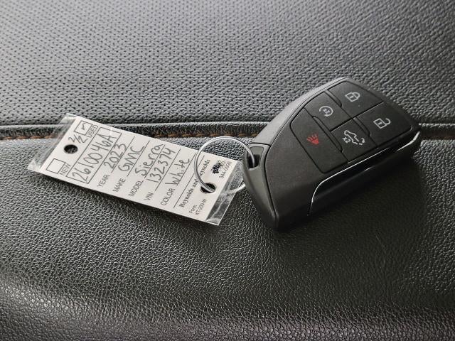 2023 GMC Sierra 1500 Crew Cab Short Box 4-Wheel Drive AT4