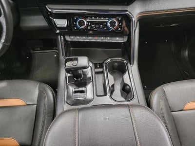 2023 GMC Sierra 1500 Crew Cab Short Box 4-Wheel Drive AT4